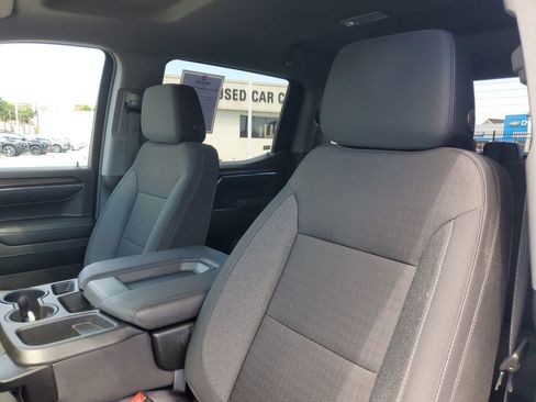 Certified 2024 Chevrolet Silverado 1500 LT AWD/4WD image 17