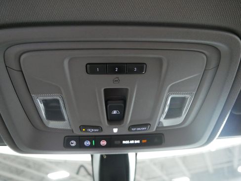 Certified 2019 Chevrolet Silverado 1500 LT w/ All-Star Edition AWD/4WD image 32