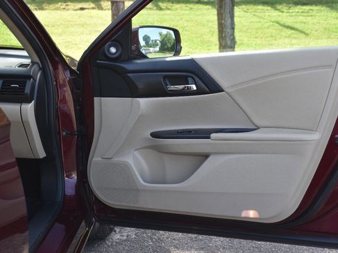Used 2014 Honda Accord EX-L image 9