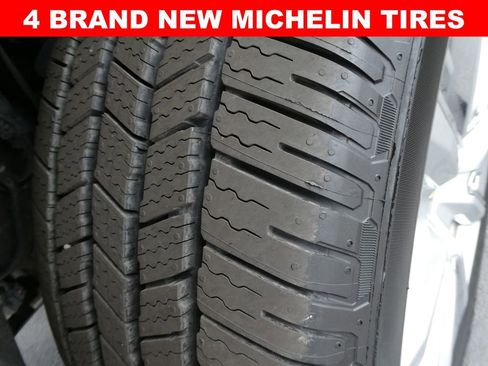 Certified 2024 Chevrolet Silverado 1500 High Country image 4