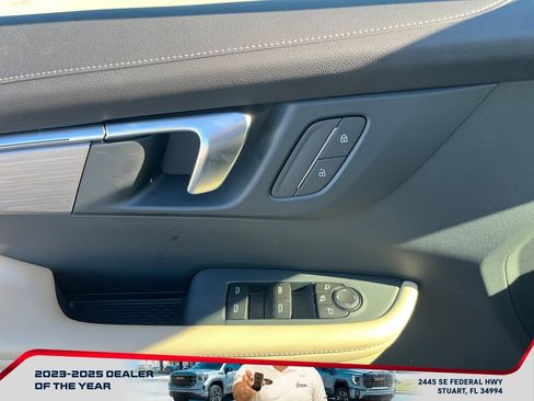 New 2026 Buick Enclave Preferred image 23