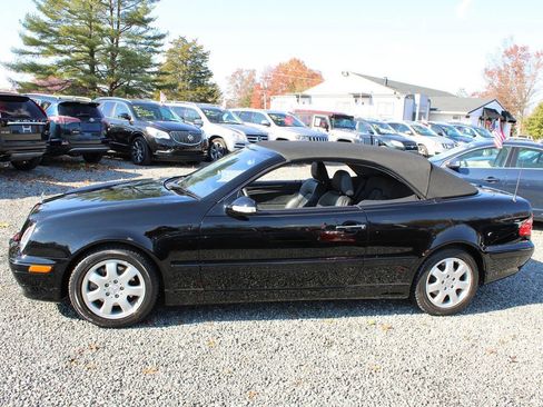 Used 2003 Mercedes-Benz CLK 320 Cabriolet image 18