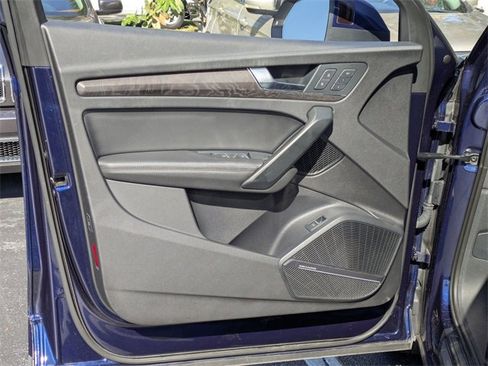 Used 2018 Audi Q5 Prestige image 9