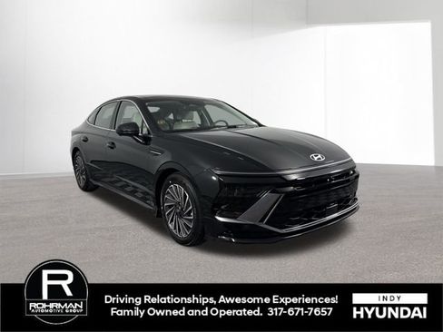 New 2026 Hyundai Sonata Limited image 3