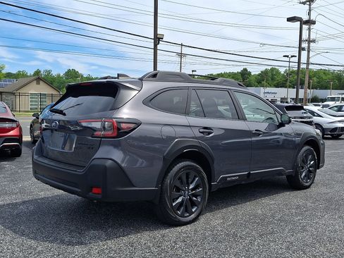 Used 2024 Subaru Outback Onyx Edition XT AWD/4WD image 6
