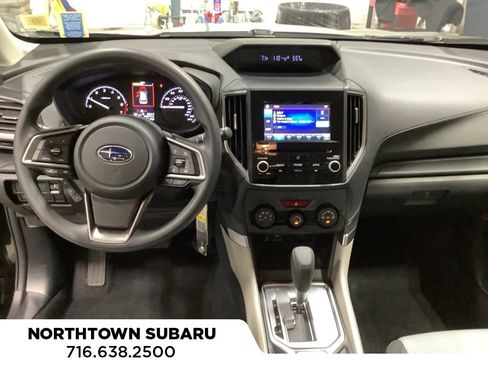Used 2020 Subaru Forester image 3