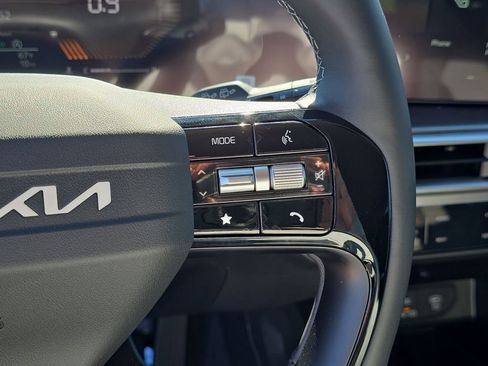 New 2026 Kia Sorento LX image 33