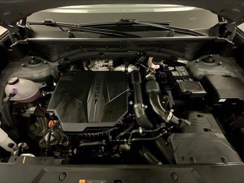 Used 2025 Hyundai Santa Fe SEL AWD/4WD image 10