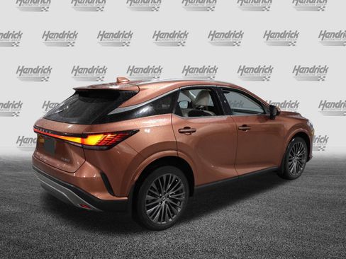 Used 2023 Lexus RX 350 FWD image 9