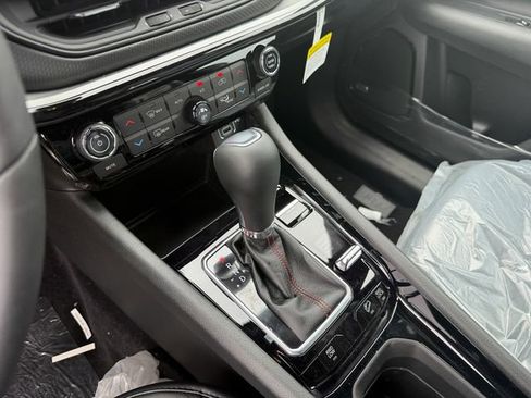 New 2026 Jeep Compass Trailhawk w/ Sun, Sound & Navigation Group image 22