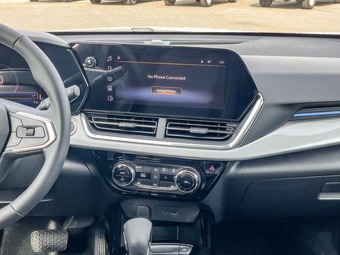 New 2026 Chevrolet Trax LT w/ Driver Confidence Package image 12