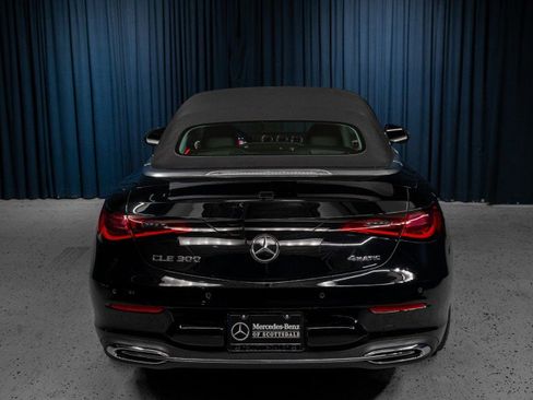 Used 2025 Mercedes-Benz CLE 300 4MATIC Cabriolet image 12