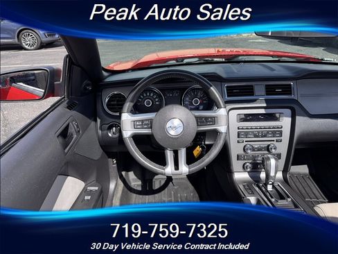 Used 2014 Ford Mustang Convertible RWD image 22