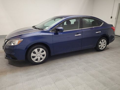 Used 2019 Nissan Sentra S FWD image 2
