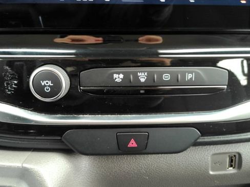 Used 2024 Ford Transit 350 XLT image 37