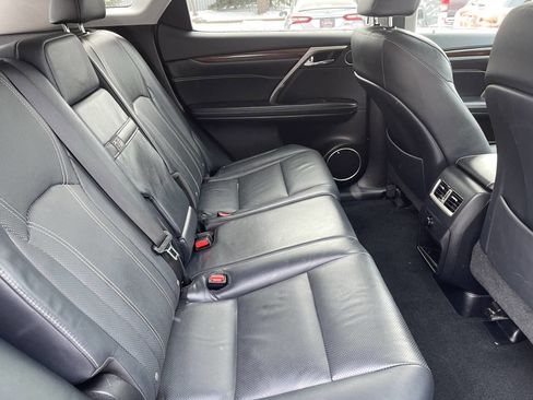 Used 2017 Lexus RX 350 Base AWD 4dr SUV w/ Premium Package image 17