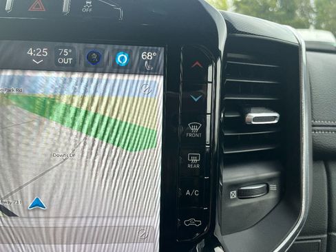 Used 2023 RAM 3500 Laramie image 36