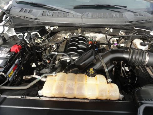 Used 2018 Ford F150 XLT image 33