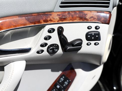 Used 2005 Mercedes-Benz S 500 image 15