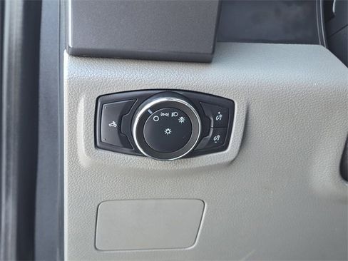 Used 2022 Ford F250 XLT w/ FX4 Off-Road Package image 12