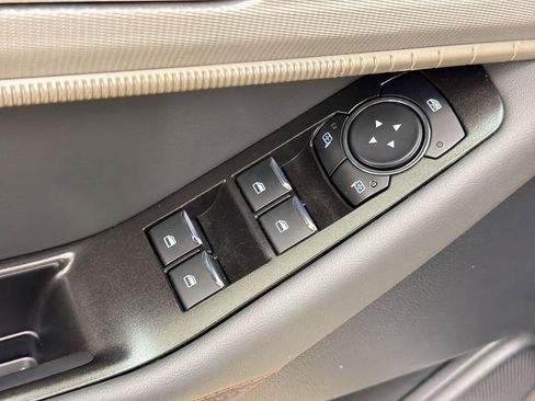 New 2026 Ford Explorer Active image 19