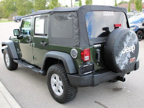 Used 2008 Jeep Wrangler Unlimited X image 4