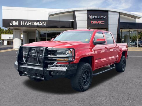 Used 2018 Chevrolet Silverado 1500 LT RWD image 3