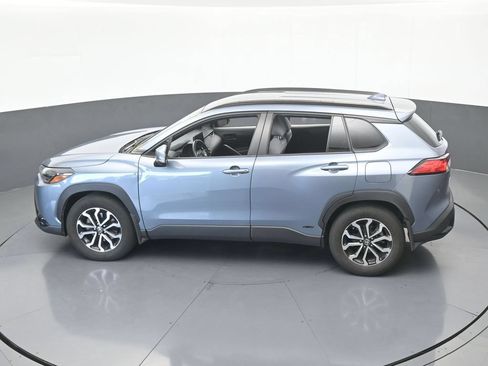 Used 2024 Toyota Corolla Cross AWD Hybrid image 43