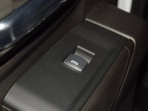 Used 2024 Chevrolet Silverado 2500 Custom w/ Custom Value Package image 46