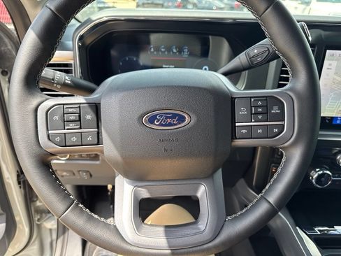 Used 2025 Ford F250 Lariat w/ Tremor Off-Road Package AWD/4WD image 16