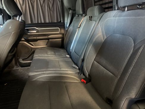 Used 2020 RAM 1500 Big Horn AWD/4WD image 17