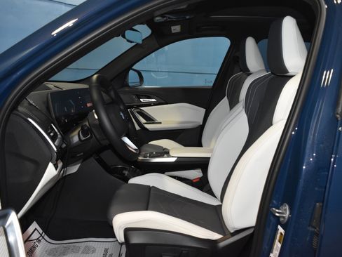 New 2026 BMW X1 xDrive28i w/ Technology Package image 7
