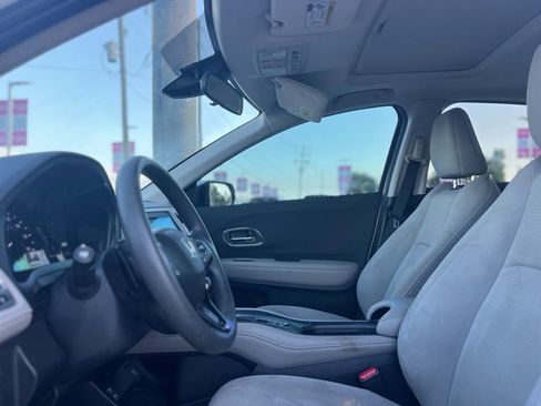 Certified 2022 Honda HR-V EX image 22