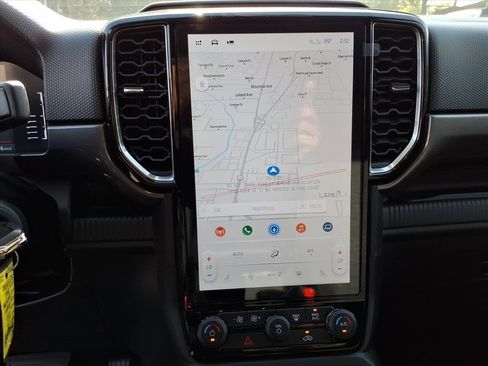 New 2025 Ford Ranger XLT w/ Equipment Group 301A High image 19