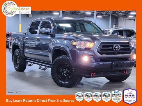 Used 2022 Toyota Tacoma SR5 image 1