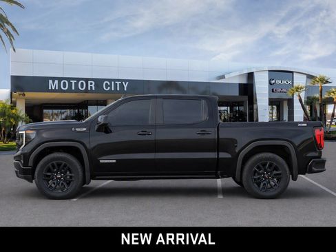 Used 2023 GMC Sierra 1500 Elevation w/ Preferred Package AWD/4WD image 6