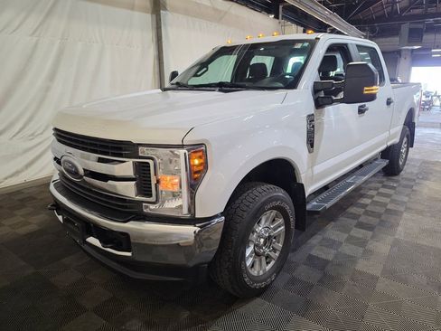Used 2019 Ford F250 XL w/ STX Appearance Package AWD/4WD image 1