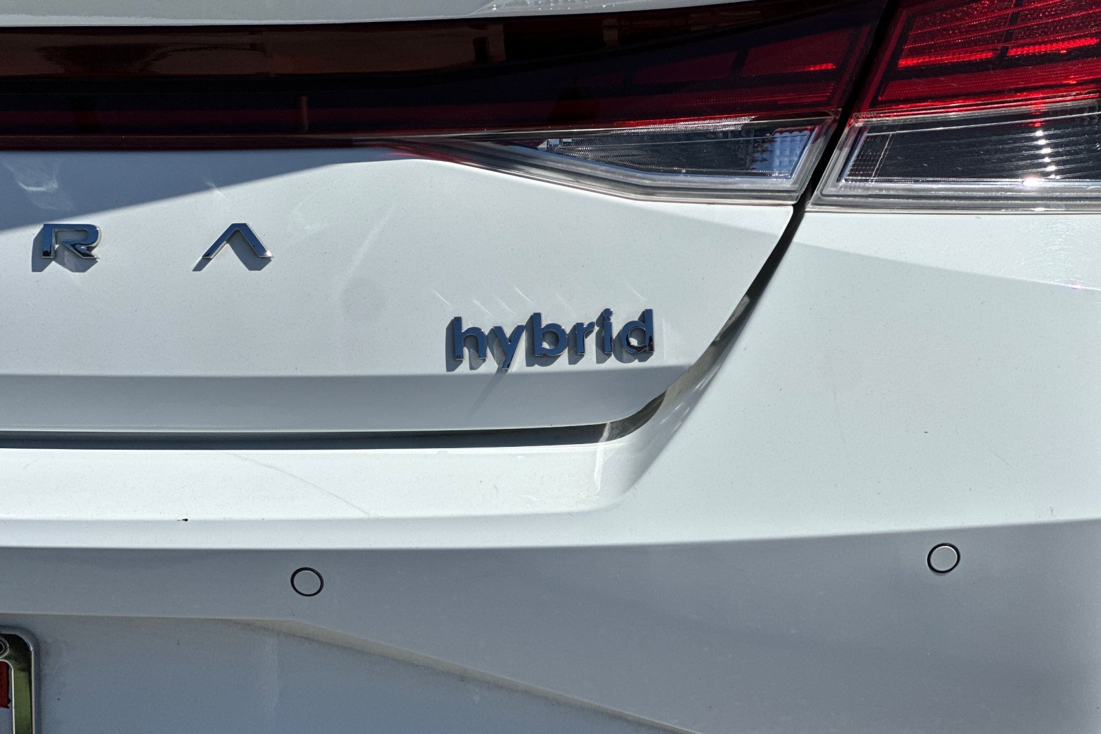 Used 2023 Hyundai Elantra Limited FWD image 25