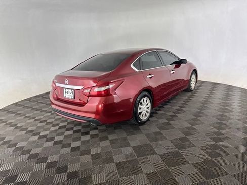 Used 2018 Nissan Altima 2.5 S w/ S Convenience Package FWD image 7