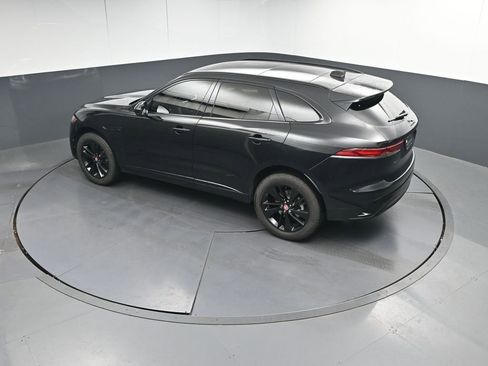 Used 2022 Jaguar F-PACE S AWD/4WD image 34