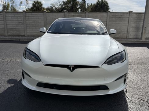 Used 2022 Tesla Model S image 8