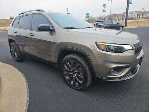 Used 2021 Jeep Cherokee Latitude Lux 80th Anniv w/ Quick Order Package 2YU 80th image 5