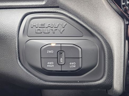 New 2026 RAM 2500 Tradesman AWD/4WD image 26