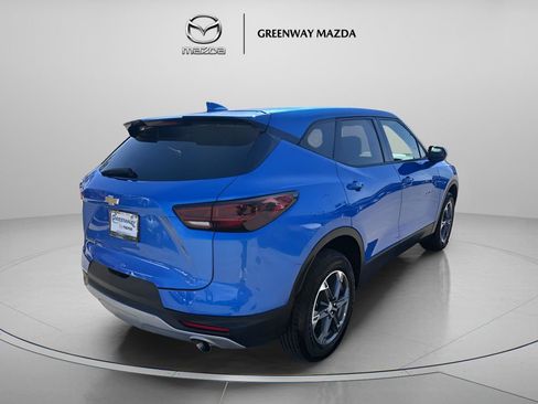 Used 2025 Chevrolet Blazer LT image 7