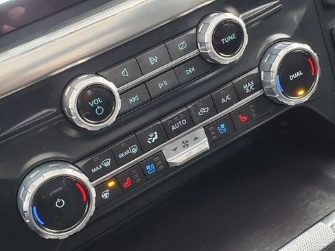 Used 2023 Ford F150 Lariat w/ Equipment Group 502A High image 28