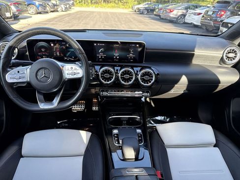 Used 2019 Mercedes-Benz A 220 4MATIC image 28