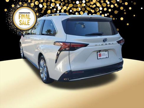 Certified 2022 Toyota Sienna Platinum image 8