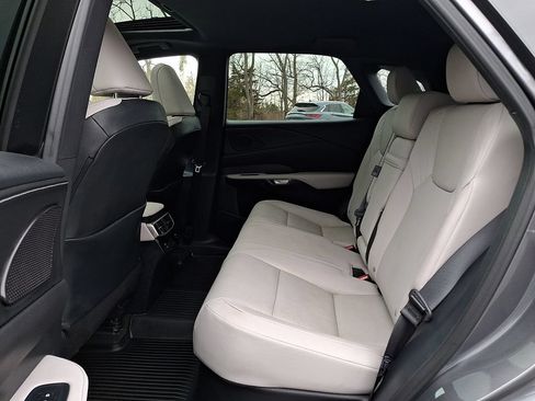 Used 2023 Lexus RX 350 Premium w/ Accessory Package AWD/4WD image 13