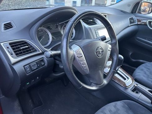 Used 2013 Nissan Sentra SL w/ Navigation Pkg image 17