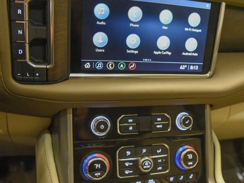 Used 2021 GMC Yukon Denali w/ Denali Ultimate Package image 19